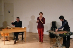 Andrea Neumann & Christoph Schiller & Lauren Newton